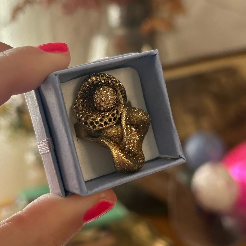 Double Lilly Ring
